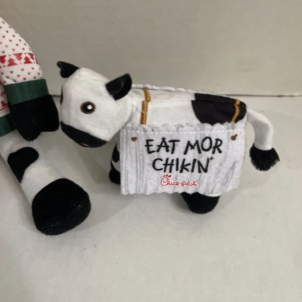 Lot Of 3 Chickfilla Eat More Chicken Cow Plush Advertising Stuffed Animals